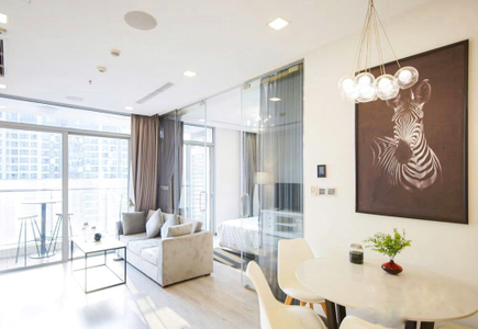 Căn hộ Vinhomes Central Park, Quận Bình Thạnh Căn hộ hạng sang Vinhomes Central Park tầng 39, đầy đủ nội thất.