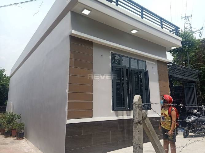 Nhà phố Quận Thủ Đức Nhà phố cửa hướng Đông Bắc, diện tích 107m2 bàn giao nội thất cơ bản.