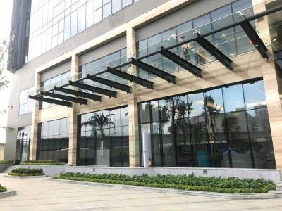 mặt tiền Shophouse Vinhomes Golden River diện tích 127.4m2, nội thất cơ bản.