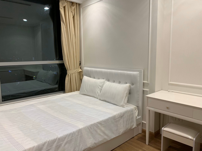 Căn hộ Vinhomes Central Park, Quận Bình Thạnh Căn hộ góc Vinhomes Central Park tầng 41, view thành phố sầm uất.