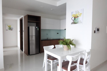 Căn hộ Saigon Royal, Quận 4 Căn hộ Saigon Royal tầng 19 cửa hướng Đông Nam, view đón gió mát.