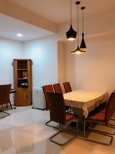 căn hộ The Sun Avenue Bán Căn hộ The Sun Avenue đầy đủ nội thất, cửa hướng Đông Bắc