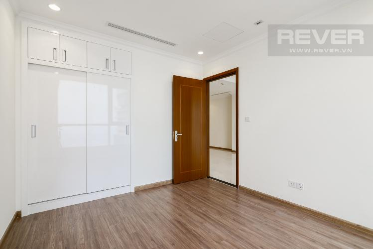 Căn hộ Vinhomes Central Park, Quận Bình Thạnh Căn hộ Vinhomes Central Park tầng 46 view đón gió thoáng mát, tiện ích đầy đủ.