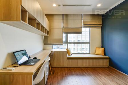 Phòng ngủ 2 Căn hộ Vinhomes Central Park tầng cao C1, view sông, 2 phòng ngủ