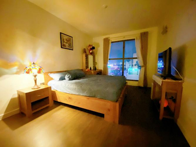 Căn hộ Saigon Royal, Quận 4 Căn hộ Saigon Royal tầng 15 diện tích 85m2, bàn giao đầy đủ nội thất.