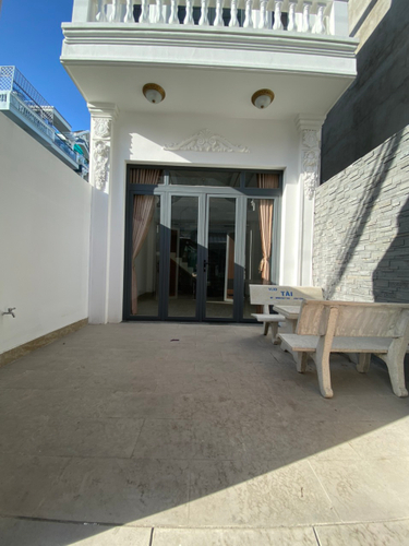 Nhà phố Huyện Nhà Bè Nhà phố hẻm xe hơi đường Huỳnh Tấn Phát, kết cấu đúc 3 tấm kiên cố.